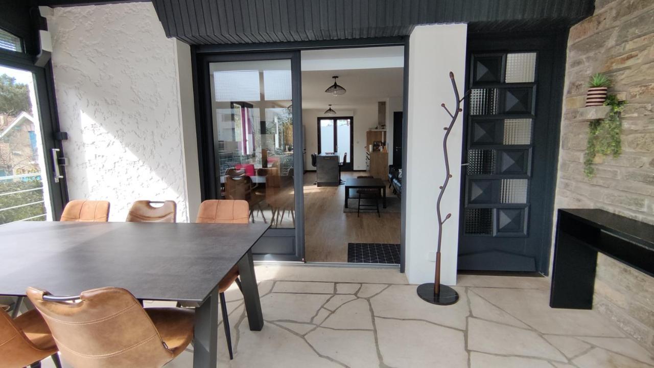 Villa Papillon***. Location Appartement 1Er Etage. Ронс-ле-Бен Екстериор снимка