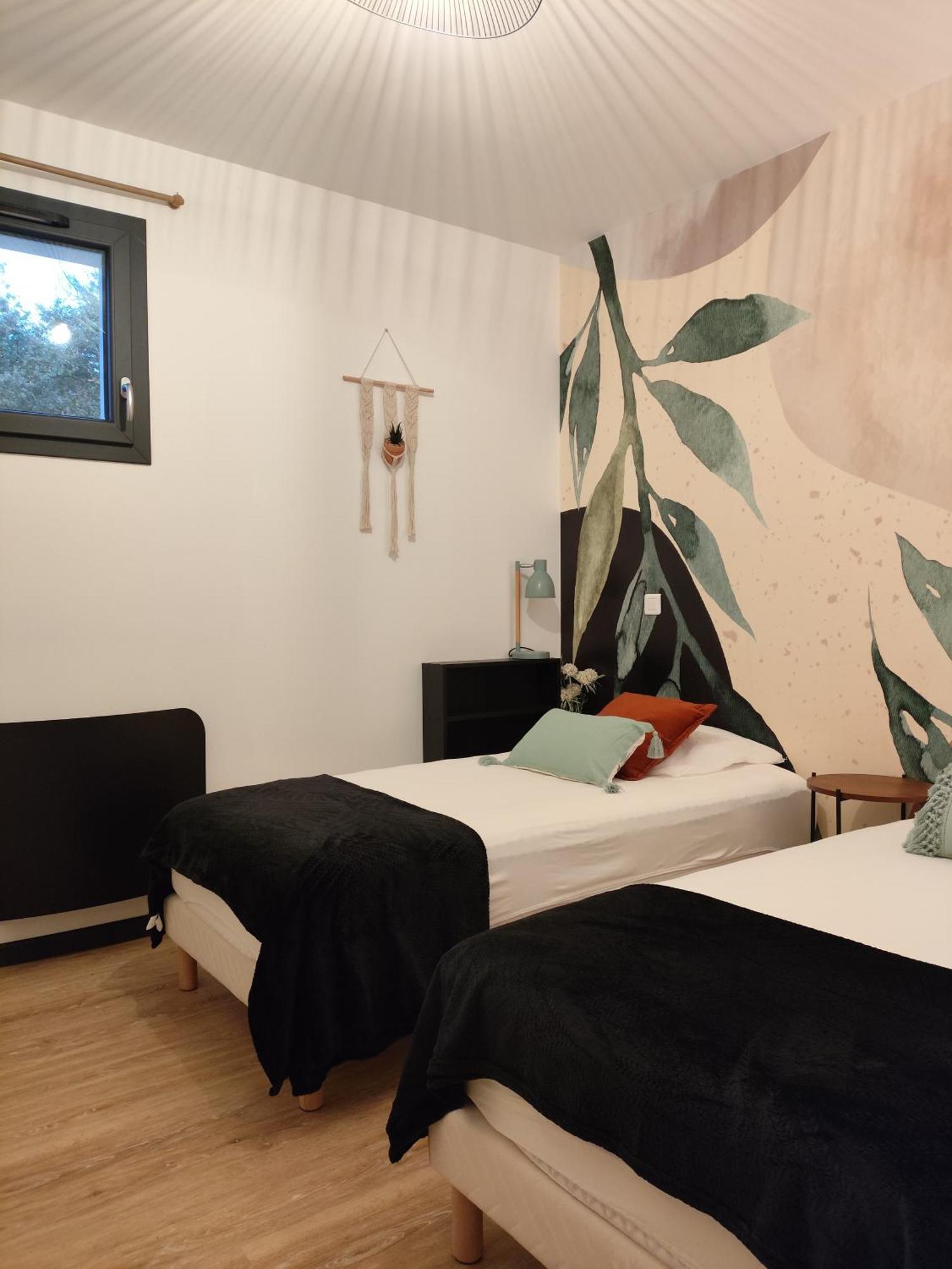 Villa Papillon***. Location Appartement 1Er Etage. Ронс-ле-Бен Екстериор снимка